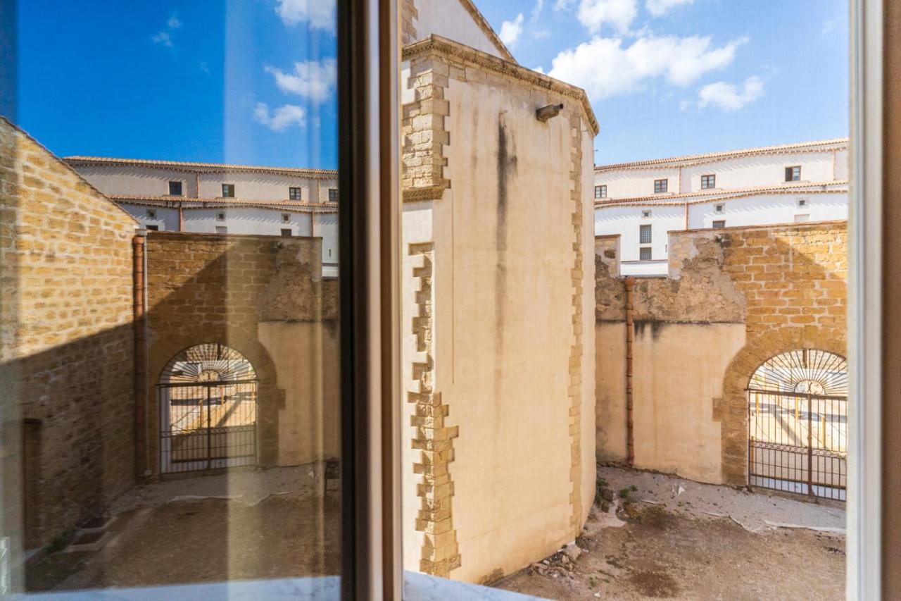Khalisah Bed & Breakfast Palermo Exterior foto