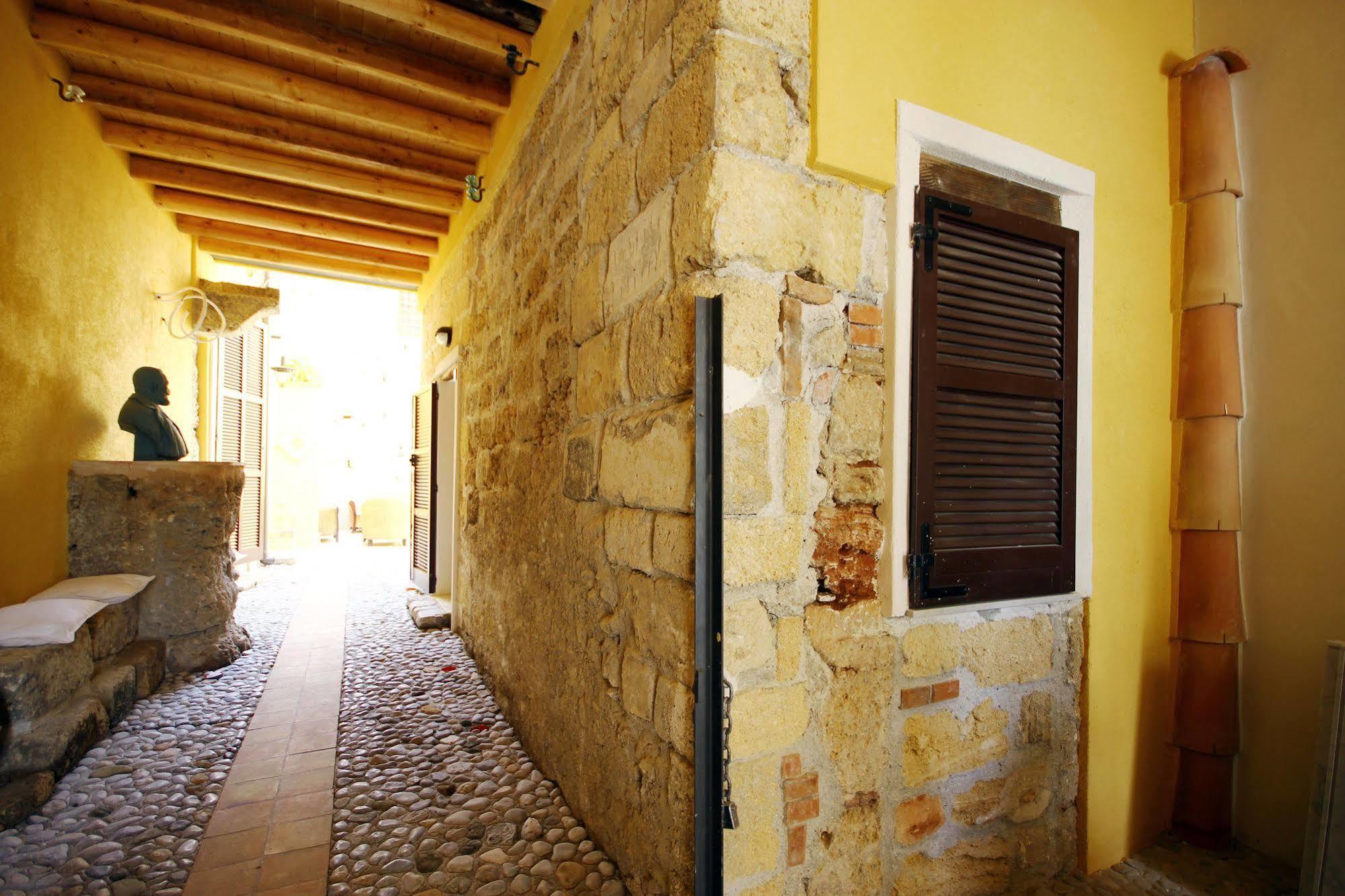 Khalisah Bed & Breakfast Palermo Exterior foto
